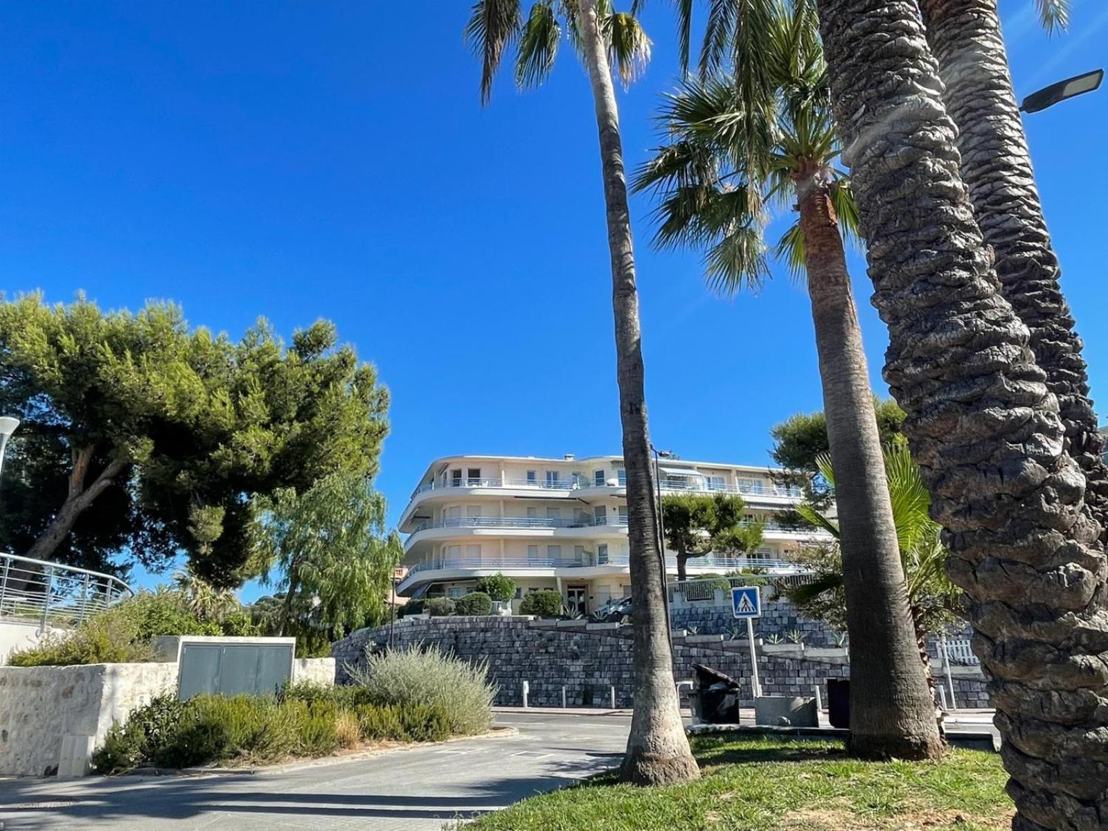 Luxury Apartment With Amazing Sea View At Cap D'Antibes Exterior photo